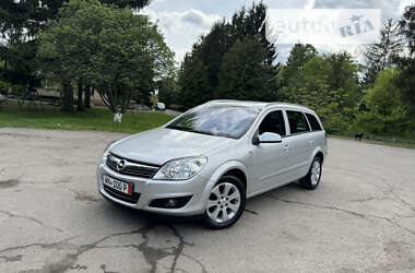 Універсал Opel Astra 2009 в Умані