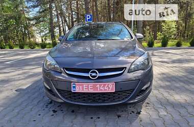 Універсал Opel Astra 2014 в Луцьку