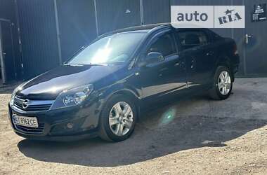 Седан Opel Astra 2011 в Івано-Франківську