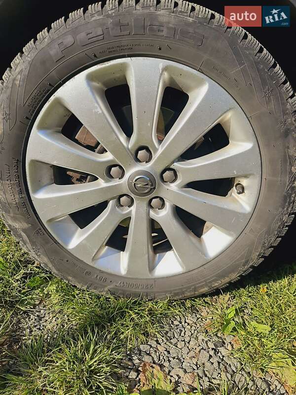 Универсал Opel Astra 2012 в Николаеве