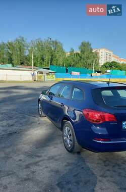 Універсал Opel Astra 2015 в Хмельницькому