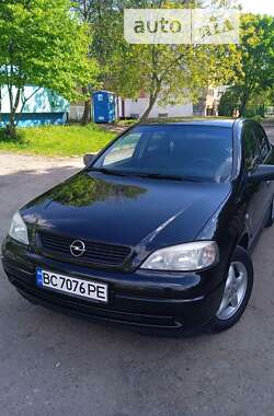 Седан Opel Astra 2007 в Львове