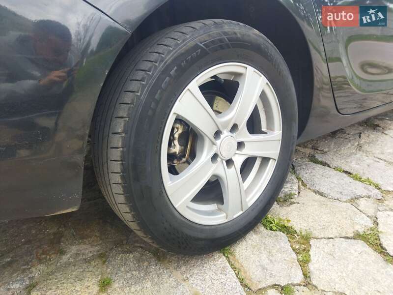 Универсал Opel Astra 2011 в Виннице