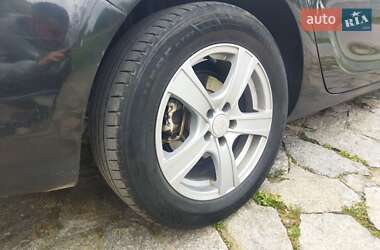 Універсал Opel Astra 2011 в 