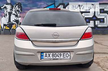 Хэтчбек Opel Astra 2006 в Харькове