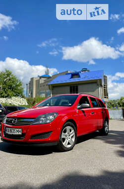 Універсал Opel Astra 2009 в Києві