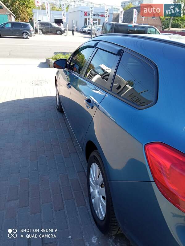 Универсал Opel Astra 2014 в Виннице