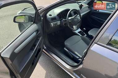 Универсал Opel Astra 2009 в Белой Церкви