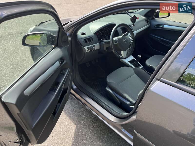 Универсал Opel Astra 2009 в Белой Церкви