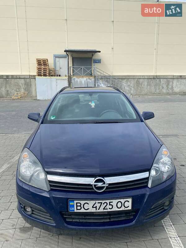 Универсал Opel Astra 2005 в 