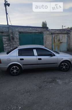 Седан Opel Astra 1999 в Кам'янському