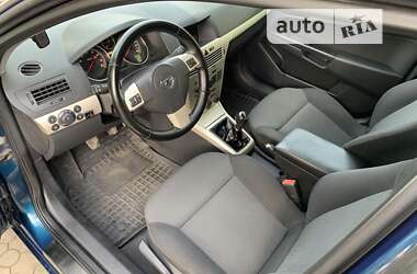 Универсал Opel Astra 2007 в Кривом Роге