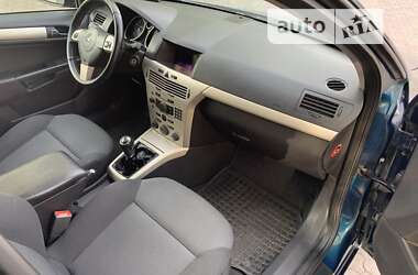 Универсал Opel Astra 2007 в Кривом Роге