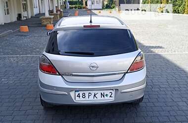 Хетчбек Opel Astra 2011 в Коломиї