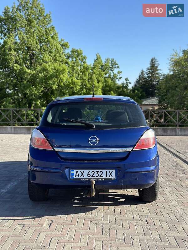 Хетчбек Opel Astra 2006 в Харкові