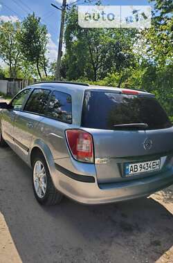 Универсал Opel Astra 2005 в Львове