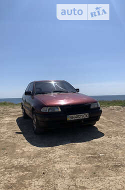 Седан Opel Astra 1994 в Одессе