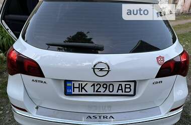 Универсал Opel Astra 2013 в Житомире