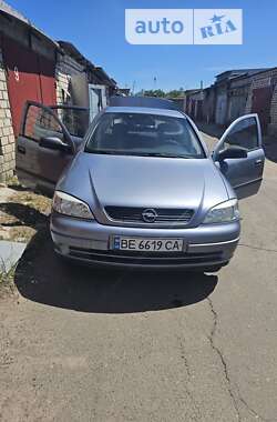 Седан Opel Astra 2008 в Николаеве