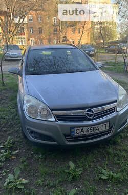 Універсал Opel Astra 2007 в Черкасах