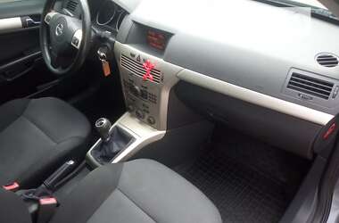 Универсал Opel Astra 2008 в Кропивницком