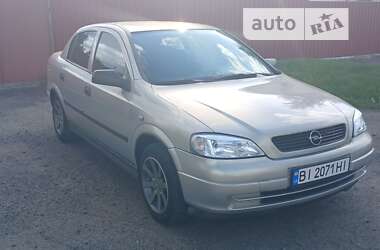 Седан Opel Astra 2008 в Шишаках