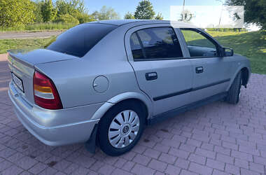 Седан Opel Astra 2007 в Трускавце