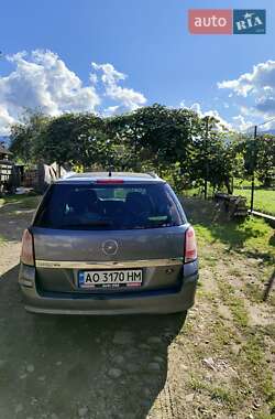 Універсал Opel Astra 2007 в Ужгороді
