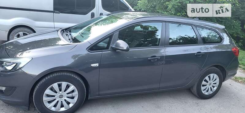 Opel Astra 2015