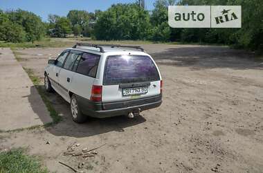 Универсал Opel Astra 1992 в Арцизе