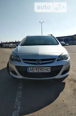 Универсал Opel Astra 2015 в Виннице