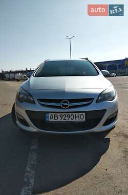 Универсал Opel Astra 2015 в 