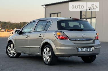 Хетчбек Opel Astra 2008 в Чернівцях