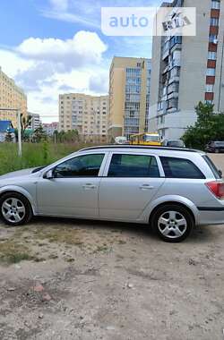 Універсал Opel Astra 2006 в Львові