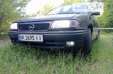 Універсал Opel Astra 1996 в Тернополі