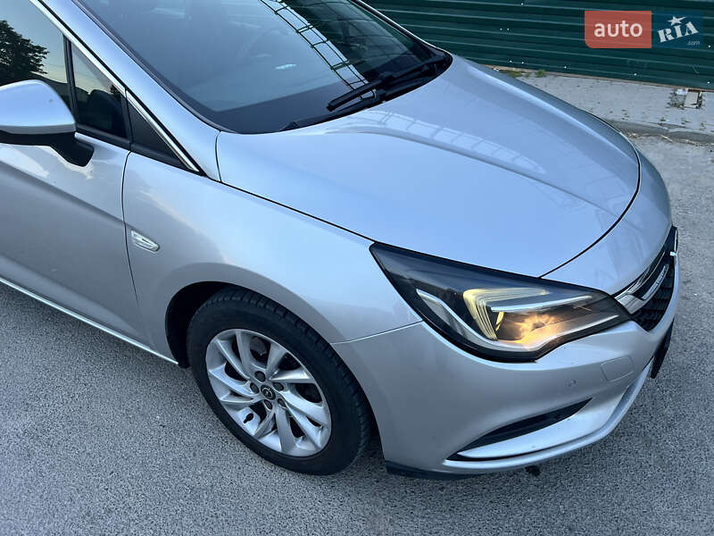 Універсал Opel Astra 2018 в Кам'янець-Подільському
