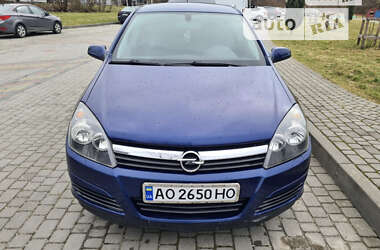 Хетчбек Opel Astra 2004 в Івано-Франківську