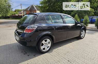 Хэтчбек Opel Astra 2009 в Полтаве