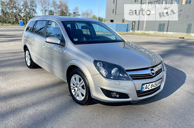 Универсал Opel Astra 2009 в Харькове