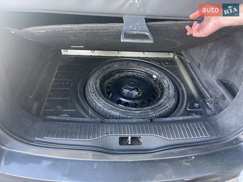 Універсал Opel Astra 2009 в Луцьку