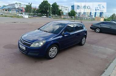 Хэтчбек Opel Astra 2004 в Харькове