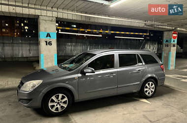 Универсал Opel Astra 2007 в 