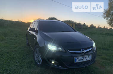 Универсал Opel Astra 2013 в Пирятине