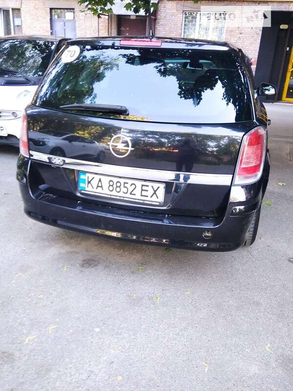 Универсал Opel Astra 2010 в Киеве фото 10 Универсал Opel Astra 2010 в Киеве