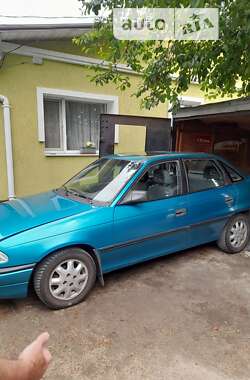 Седан Opel Astra 1994 в Кропивницькому