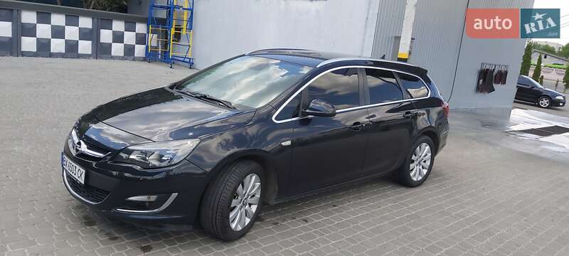 Opel Astra 2015