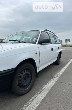 Универсал Opel Astra 1993 в Одессе