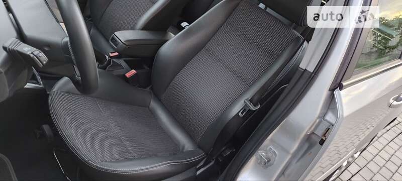 Универсал Opel Astra 2006 в Мукачево