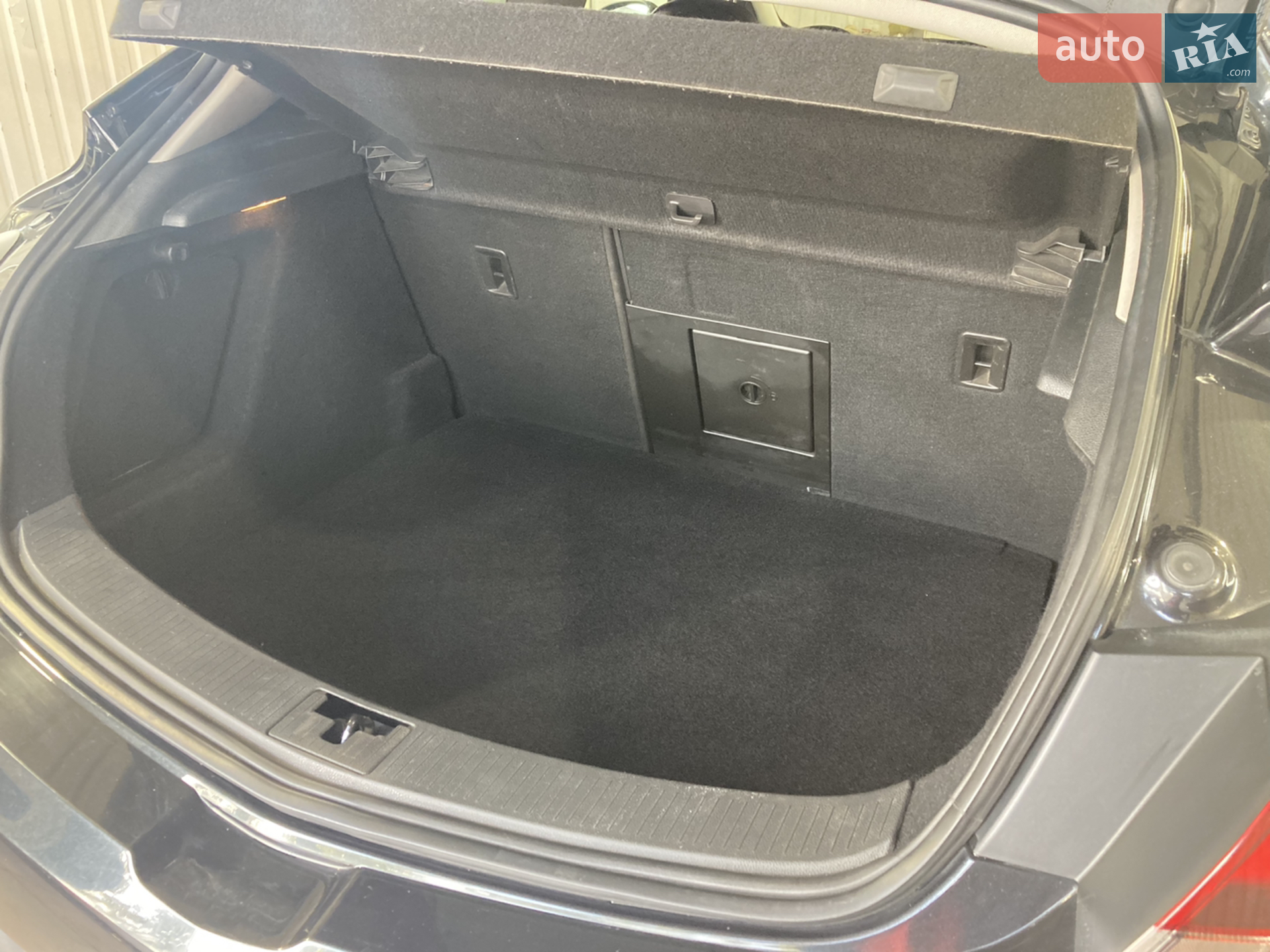 2013 Opel Astra - мініатюра 23