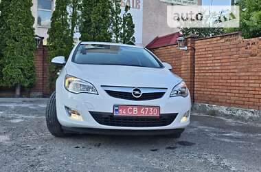 Хетчбек Opel Astra 2011 в Львові